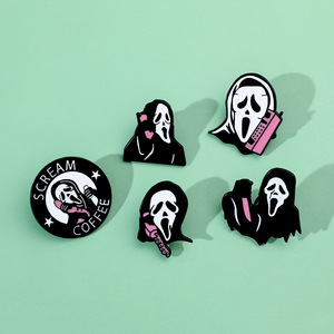 Broche créative personnalisée électroplaquée, style euro-américain, à l'effigie de personnages de dessins animés et de films TV, thème <span class=keywords><strong>Scream</strong></span>, drôle et sombre - Product Image 3