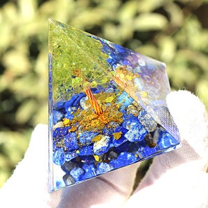 <b>Crystal</b> <b>Tree</b> Pyramid Resin Epoxy Home Decoration Ornament 5cm Olive Blue Gold - Product Image 4