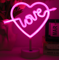Lampe de table en néon en forme de cœur pour la Saint-Valentin, lumière LED alimentée par batterie USB pour la chambre à coucher, le mariage, la décoration de fête d'anniversaire