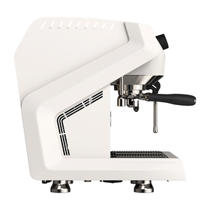 CRM3149 Guangdong Nueva Cafetera Espresso Comercial Semiautomática con Caldera para Latte y Cappuccino para Cocina - Product Image 6