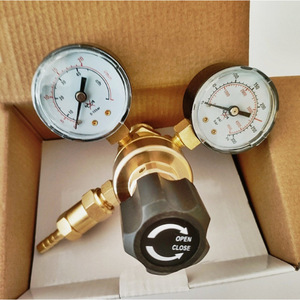 เกจวัดแรงดันแก๊สอาร์กอน CO2 รุ่น CGA580 พร้อมสายยาง 0-15 Psi สำหรับอาร์กอน ออกซิเจน อะเซทิลีน โพรเพน - Product Image 4