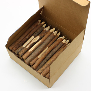 Stylo bille en bois fait main écologique, style branche, pour décoration de fête, école, bureau - Product Image 2