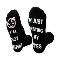 Chaussettes drôles personnalisées pour hommes Grip Fun Indoor Anti-dérapant Chaussettes chauffantes en coton siliconé avec lettres pour le jour des plumes