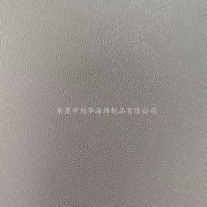 Tapete de yoga Xuhua Tpe de 3 mm de grosor, negro, con relieve de doble cara para ejercicio y embalaje - Product Image 2