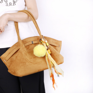 En gros, Breloque de sac personnalisée en forme de fleur, Pendentif oreiller mignon à grands yeux de dessin animé, Porte-clés créatif en forme de puce, Violet, En vrac - Product Image 5