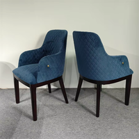 Ensemble de meubles de luxe en gros pour cuisine et restaurant : Table rectangulaire contemporaine avec plateau en marbre et chaises de salle à manger