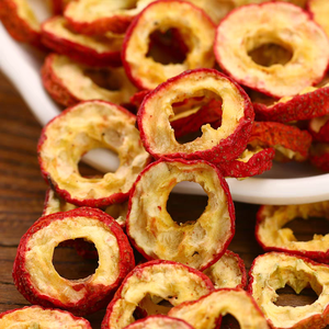 Gli anelli di datteri rossi, uno per uno, sono molto deliziosi. Sono uno degli snack secchi che tutti noi amiamo mangiare. - Product Image 4