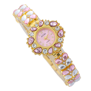 Wholesale Ladies Diamond Pattern Quartz Watch Pointer Dial 16mm Band 30mm Dial 10mm Thickness Full Diamond Ear Charm Bracelet - Product Image 5