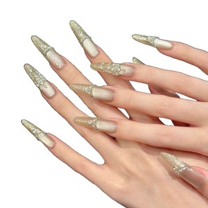 <span class=keywords><strong>Manicura</strong></span> <span class=keywords><strong>francesa</strong></span> <span class=keywords><strong>con</strong></span> <span class=keywords><strong>purpurina</strong></span> desnuda de diseño personalizado de marca propia <span class=keywords><strong>con</strong></span> delicados detalles en diamantes, lujosas uñas largas hechas a mano - Product Image 4