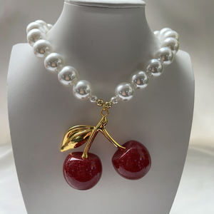 Tinh Tế Màu Đỏ Anh Đào Vòng Cổ Tự Nhiên Vỏ Ngọc Trai 16Mm 18Mm Nhựa Lớn Anh Đào Mặt Dây Chuyền Vòng Cổ Trang Sức Cho Phụ Nữ - Product Image 1