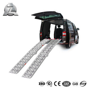 <span class=keywords><strong>Rampa</strong></span> de puerta lateral de <span class=keywords><strong>furgoneta</strong></span> para discapacitados, silla de ruedas portátil de aluminio de alta calidad - Product Image 2