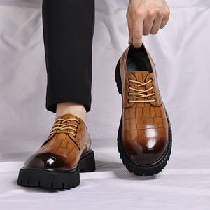 Scarpe da <span class=keywords><strong>Uomo</strong></span> Formali Britanniche per Ufficio, Matrimonio, Sposo, a Quadri con Suola Spessa, <span class=keywords><strong>Tacco</strong></span> <span class=keywords><strong>Alto</strong></span>, Allacciatura in Pelle, Scarpe in PU - Product Image 3