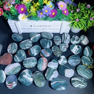 Cristaux de guérison en quartz naturel vert jaspe licorne en forme de cœur pour la décoration, vente en gros - Product Image 1