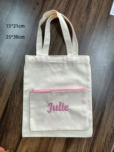 Bolsa de Lona Bordada Personalizada con Bolsa de Maquillaje, Regalos para Cumpleaños, Bodas, Despedidas de Soltera y Novias - Product Image 3