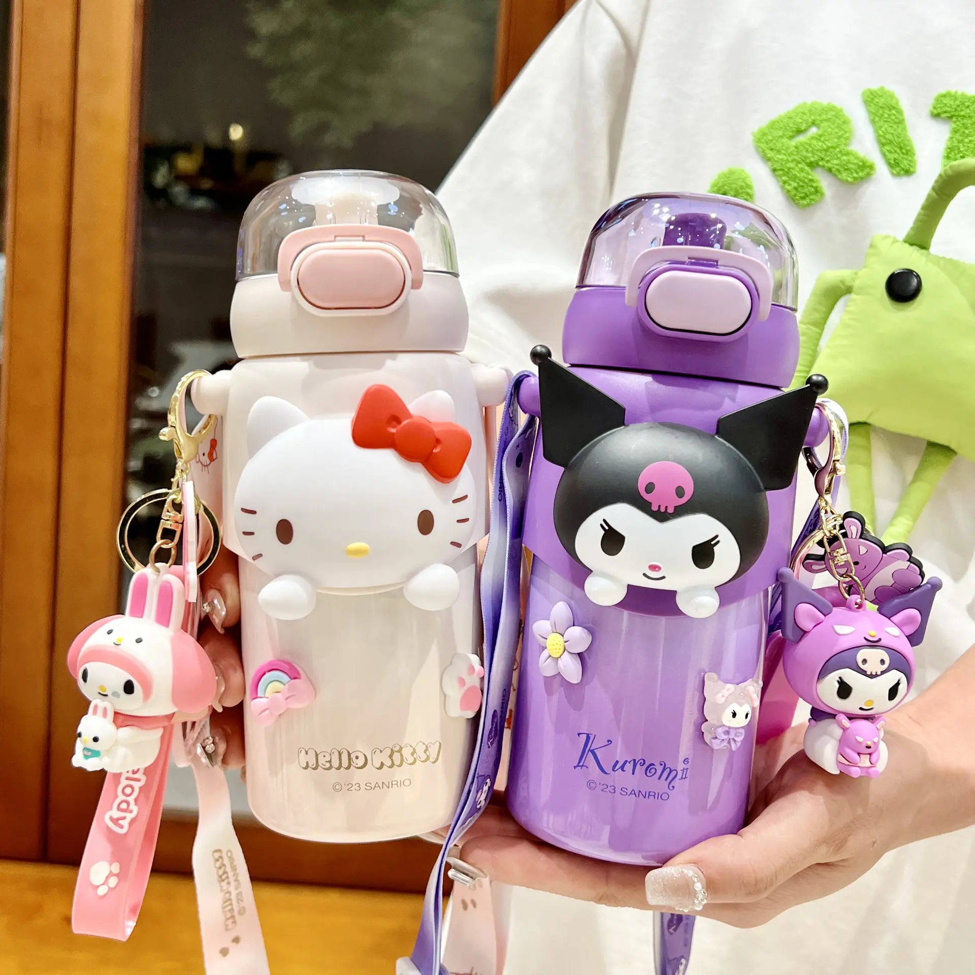 Sanrioed Hello KT Tasse à eau 460ML Mignon Kuromi Thermos Tasses Anime Cartoon My Melody Bouteille d'eau isolée Cadeaux pour enfants