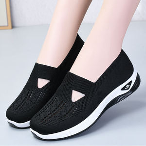 Zapatos para caminar sin cordones para <span class=keywords><strong>mujer</strong></span>, zapatillas informales de punto transpirables, mocasines cómodos con plataforma ligera para uso diario - Product Image 4