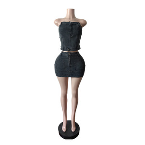 Ensemble deux pièces femme jupe mini en <span class=keywords><strong>jean</strong></span> stretch et <span class=keywords><strong>corset</strong></span> tube en <span class=keywords><strong>jean</strong></span>, collection printemps-été 2026, tenues jupe en <span class=keywords><strong>jean</strong></span> - Product Image 4