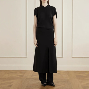 Robe noire élégante pour femmes, robe midi en soie avec fente latérale, robe de soirée cintrée à la taille pour affiner la silhouette - Product Image 1