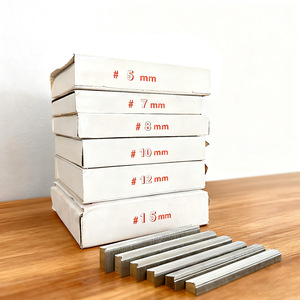 Clous de finition Frame Creator 5 mm, tiges lisses zinguées, têtes à agrafes pour cadres photo et travaux en bois - Product Image 1