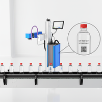Machine de marquage automatique au laser CO2 pour codes-barres, caractères et dates sur bouchons de bouteilles HDPE PVC de 5 gallons