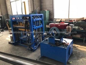 Chi Phí Thấp Động Cơ Diesel Nhỏ Bê Tông Làm Khối Rỗng Máy Gạch Thủ Khối Làm Giá Máy Để Bán - Product Image 2