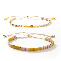 Handgemaakte, verstelbare armband van delicate zaadkraaltjes, vriendschapsarmband voor vrouwen, strand- en zomersieraden, minimalistisch BFF-cadeau