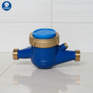 精密調整技術を搭載した、真鍮製のポータブルデジタルマルチジェット湿式機械式水道メーター（精度確保） - Product Image 1