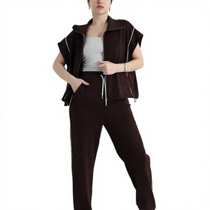 Conjunto Deportivo Especial para Mujer, Talla Grande, Estilo Urbano, Maternidad, 100% Algodón, Sólido, Reversible, Transpirable y Ecológico - Product Image 1