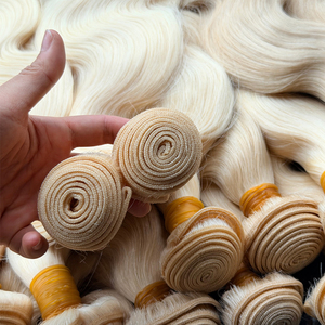 Extensiones de Cabello Brasileño Ondulado 613 de 8-30 Pulgadas, Cabello Virgen con Cutícula Alineada, Personalización de Varias Formas de Ondulación, Fácil de Mantener - Product Image 5