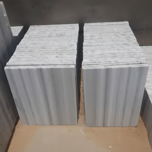 Marbre gris de qualité supérieure, idéal pour les sols, les revêtements muraux et les bordures. - Product Image 1