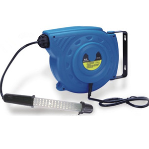 Enrouleur de Tuyau Rétractable Automatique Tout Cuivre 15M avec Lampe de Travail pour Garage - Product Image 2