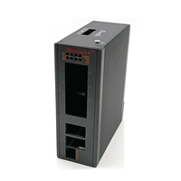 Boîtier en aluminium extrudé anodisé noir avec ailettes de refroidissement verticales complètes et support de rail DIN pour coque de PC industriel sans ventilateur
