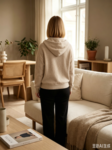 Sweat à capuche zippé en <span class=keywords><strong>cachemire</strong></span> de qualité supérieure, tricot doux pour femmes, OEM ODM personnalisable disponible - Product Image 2