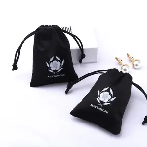 Stampa Logo personalizzata Mini confezione di gioielli borsa con coulisse in velluto nero custodia per gioielli in velluto morbido