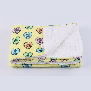 Haustierbett-Zubehör Modische Luxus Maßgefertigte Hundedecke Sherpa Warm Weich Waschbar Hundemuster-Decke - Product Image 1