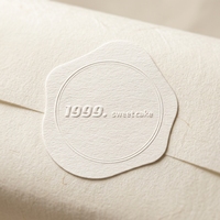 Étiquette personnalisée autocollante robuste avec logo en relief, estampage à chaud, autocollant en papier spécial concave-convexe, impression de scellage