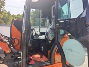 Excavatrice d'occasion Kubota U27 du Japon en vente, mini-pelleuse de 2,5 tonnes, Kubota U27-4, excavatrice sur chenilles d'occasion à prix abordable - Product Image 4