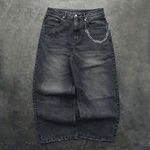 Pantalones <span class=keywords><strong>Vaqueros</strong></span> Personalizados para <span class=keywords><strong>Hombre</strong></span>, Bordados, Negros, Lavados, Estilo Baggy, con Detalle de Cadena y Estilo Urbano - Product Image 1