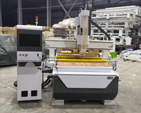 Máquina Fresadora CNC de 3 Ejes Personalizable 1025 1328 Atc Cnc Router Guan Diao para Muebles de Madera