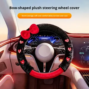 ที่หุ้มพวงมาลัยรถยนต์แบบ4ก้านลายสตรอเบอร์รี่ผูกโบว์ยางน่ารักใหม่เหมาะสำหรับฤดูหนาว - Product Image 2