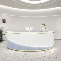 Comptoir de réception incurvé sur mesure avec éclairage LED, comptoir moderne pour salon de beauté, hall d'hôtel, bureau