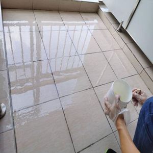 Hexion High Quality Transparent <b>Waterproof</b> Acrylic Liquid Coating <b>Paint</b> for Walls & Floors Brush Application - Product Image 3