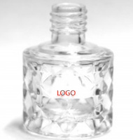 Diffuseur de parfum rond de luxe à clipser sur grille d'aération, flacon en verre de 8 ml avec deux bâtonnets en bois, diffuseur à roseaux imprimé sérigraphié