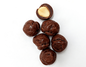 Caramel Salé, Macadamia, Chocolat Noir, Édition Sel de Mer Hawaïen - Product Image 3