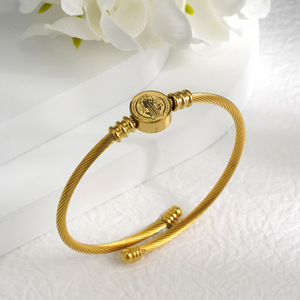 Brazaletes de Acero Inoxidable con Baño de Oro de 18K, Diseño Trenzado, Joyería Religiosa Cristiana Católica, Sin Deslustre - Product Image 5