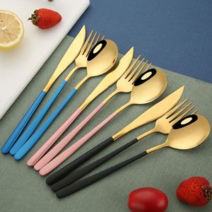 ชุดช้อนส้อมสแตนเลสสีดำสไตล์เกาหลีแบบขายส่ง พกพาสะดวกสำหรับการเดินทาง - Product Image 3