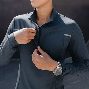 Venta al por mayor de poliéster de secado rápido de manga larga Deportes Quarter Zip Top Mens Custom Logo Camisa de compresión con rayas reflectantes - Product Image 4