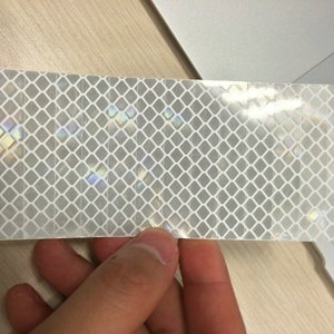 Foglio di plastica riflettente e bagliore al buio - Product Image 5