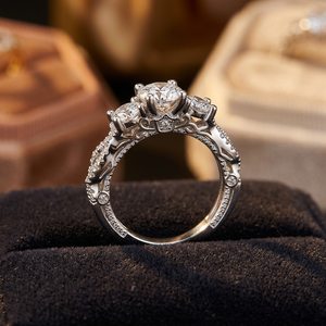Bague Princesse Unisexe Ajustable en Argent Sterling 925 Plaqué Rhodium avec Moissanite Certifiée GRA – Vente en Gros Tendance « True Love » - Product Image 3