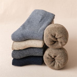 Men's Wool Mid-Calf <b>Socks</b> Thickened Warm Thermo Solid Color Long <b>Socks</b> For <b>Winter</b> Casual Wear - Product Image 3